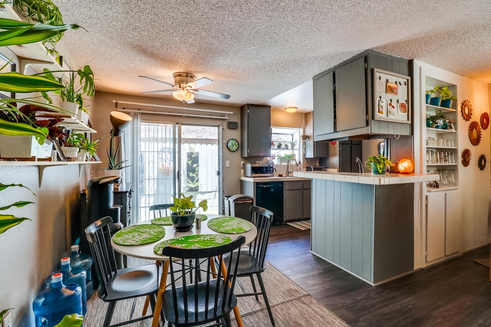 Virtual tour photo 10 of 31 for 4239 Cleveland Ave UNIT 1