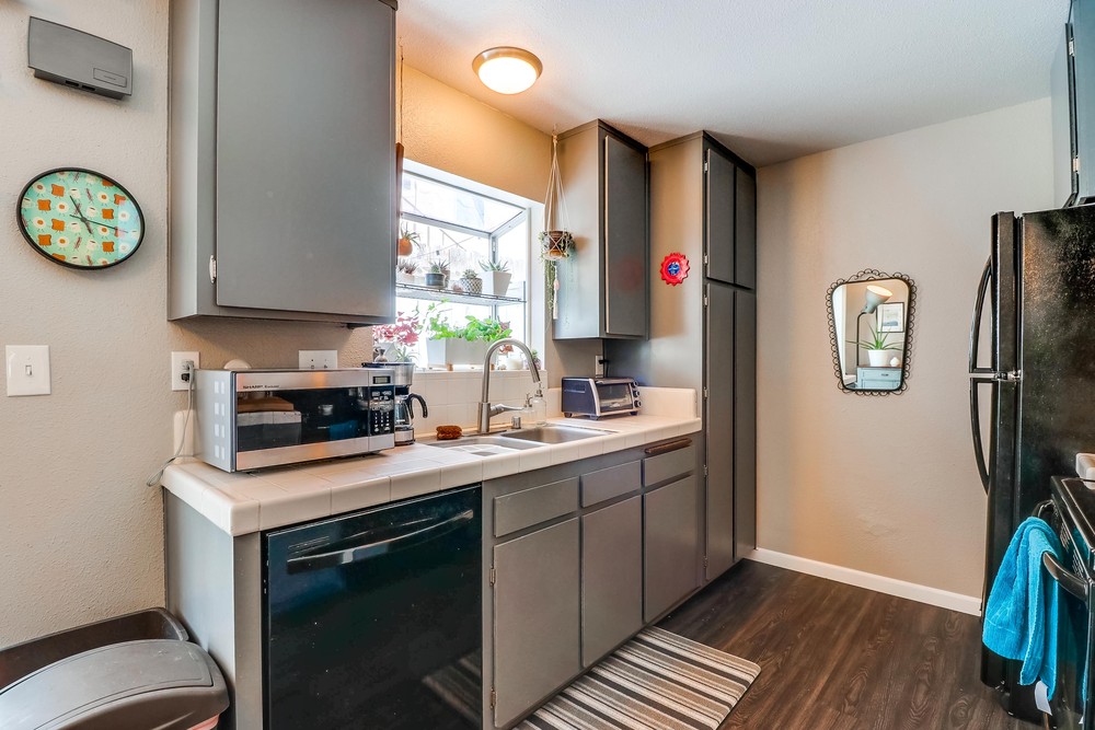 Virtual tour photo 15 of 31 for 4239 Cleveland Ave UNIT 1