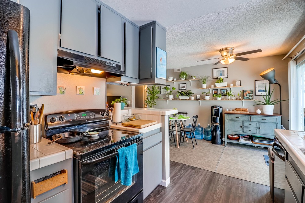 Virtual tour photo 17 of 31 for 4239 Cleveland Ave UNIT 1