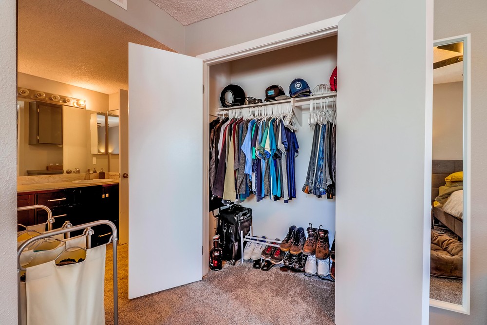 Virtual tour photo 23 of 31 for 4239 Cleveland Ave UNIT 1