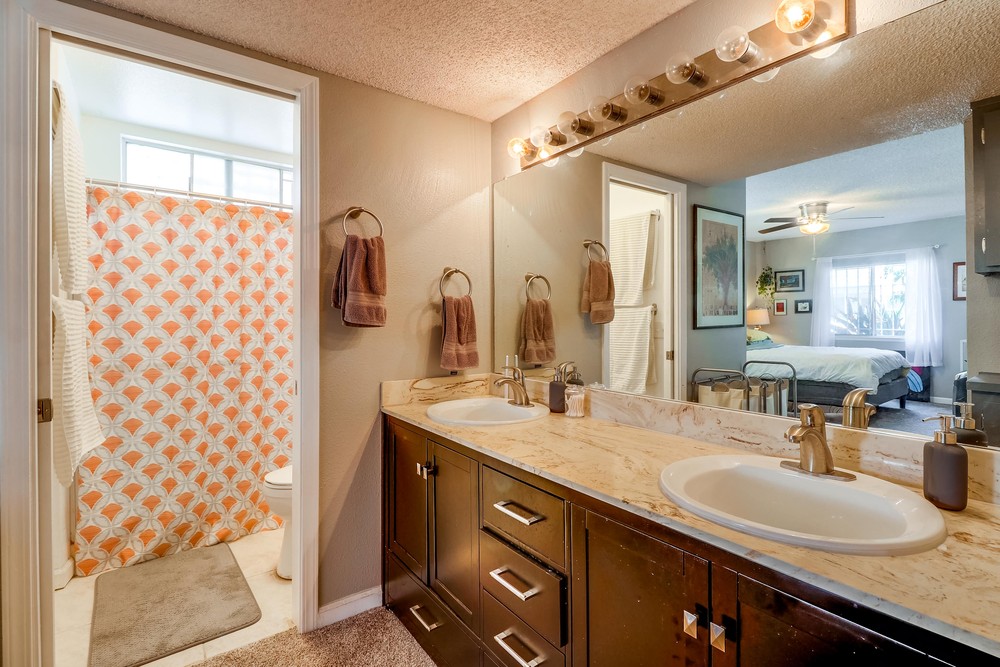 Virtual tour photo 24 of 31 for 4239 Cleveland Ave UNIT 1