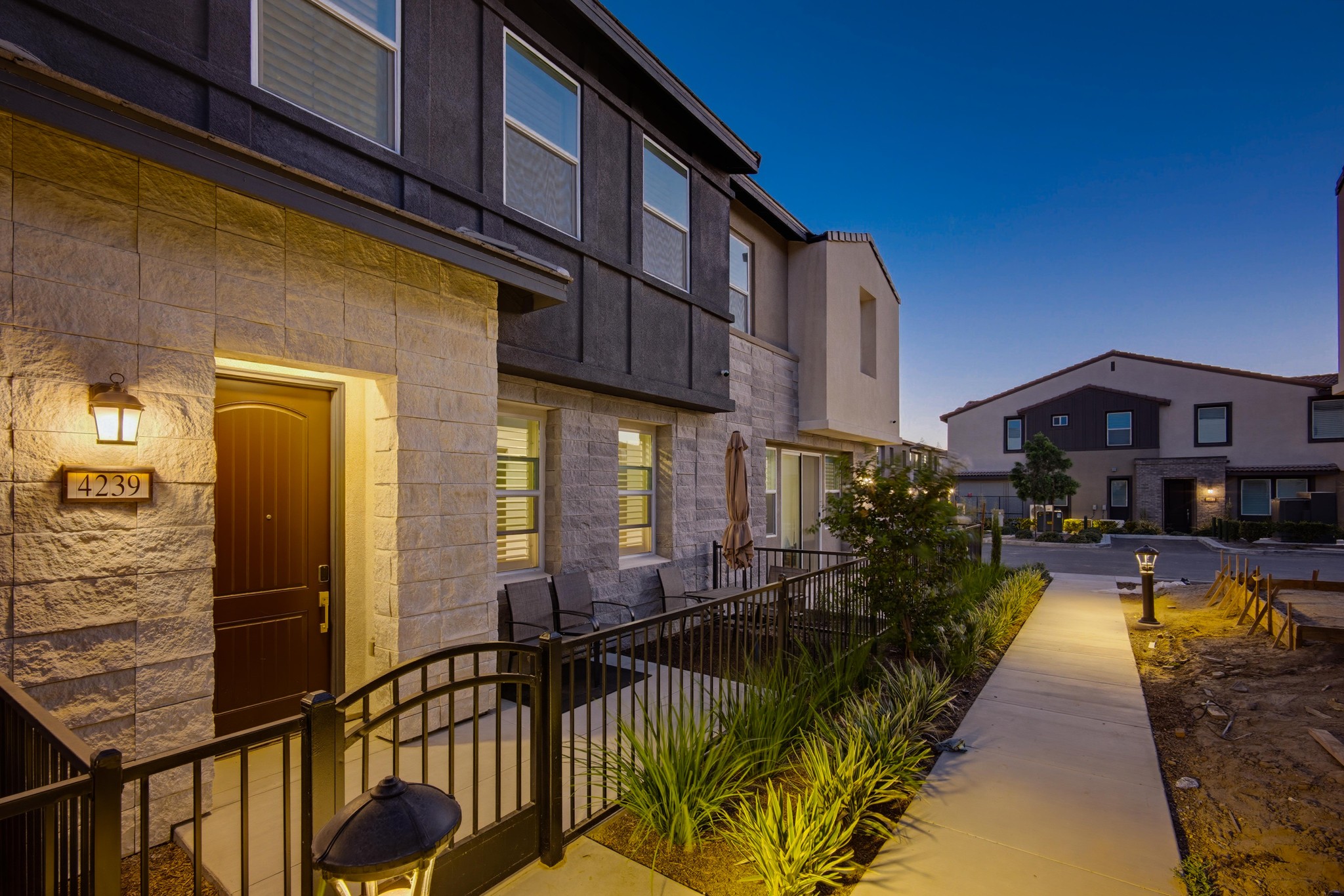 Virtual tour photo 6 of 52 for 4239 S Gasly Paseo