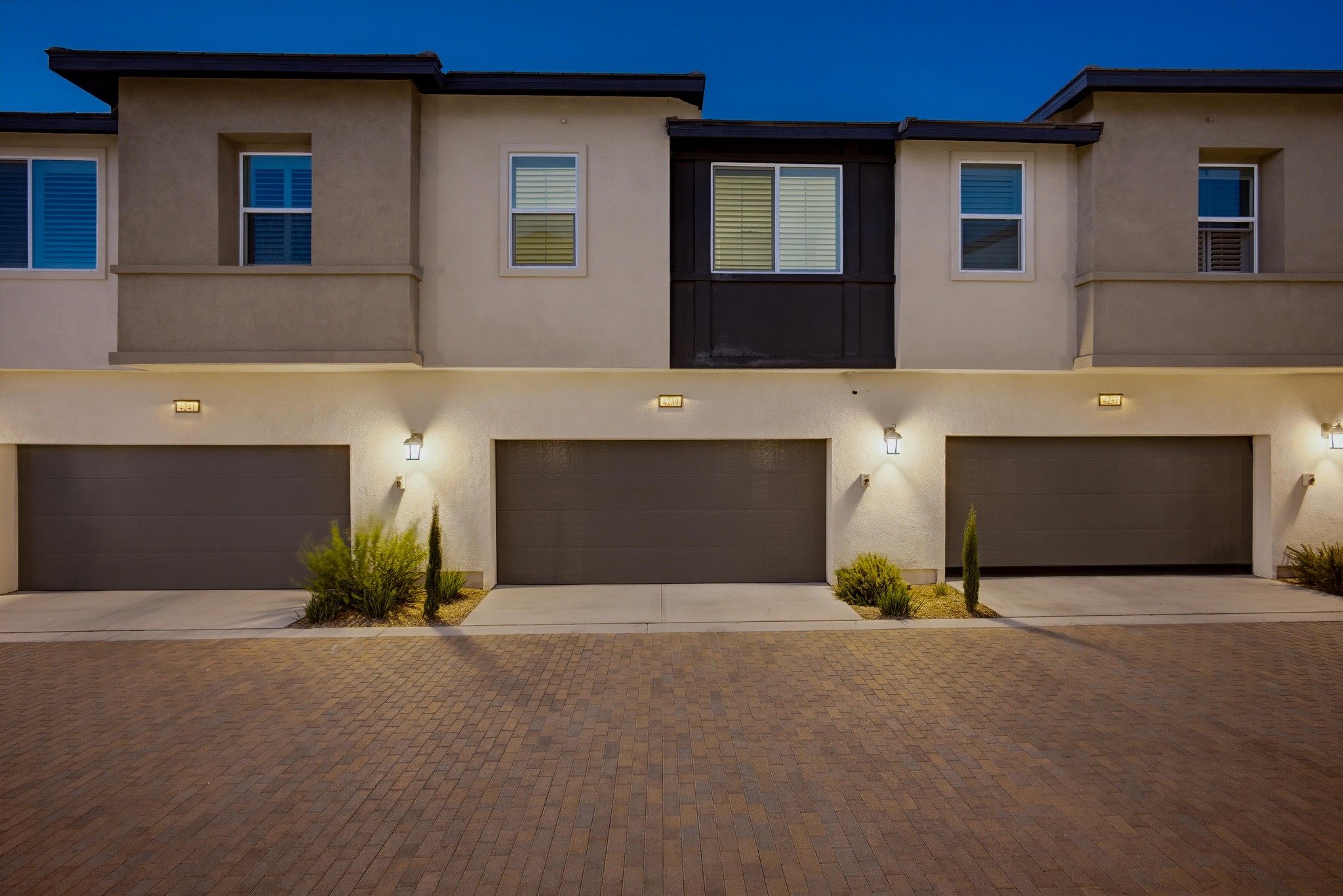 Virtual tour photo 7 of 52 for 4239 S Gasly Paseo