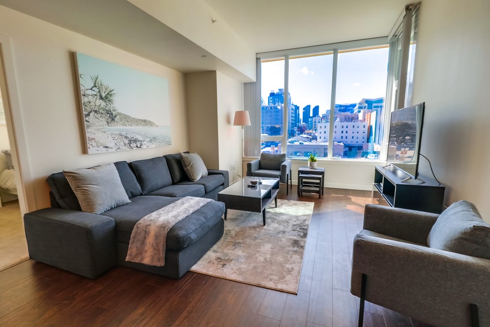 Virtual tour photo 1 of 33 for 424 15th St