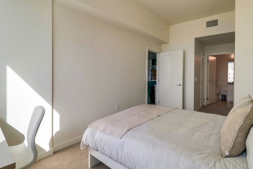 Virtual tour photo 21 of 33 for 424 15th St