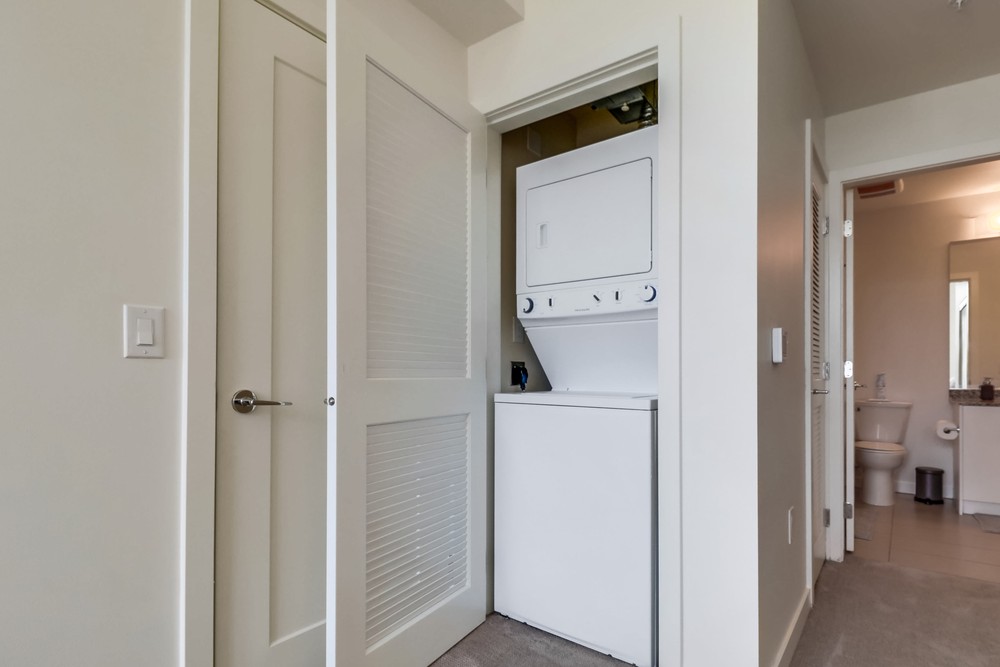 Virtual tour photo 29 of 33 for 424 15th St