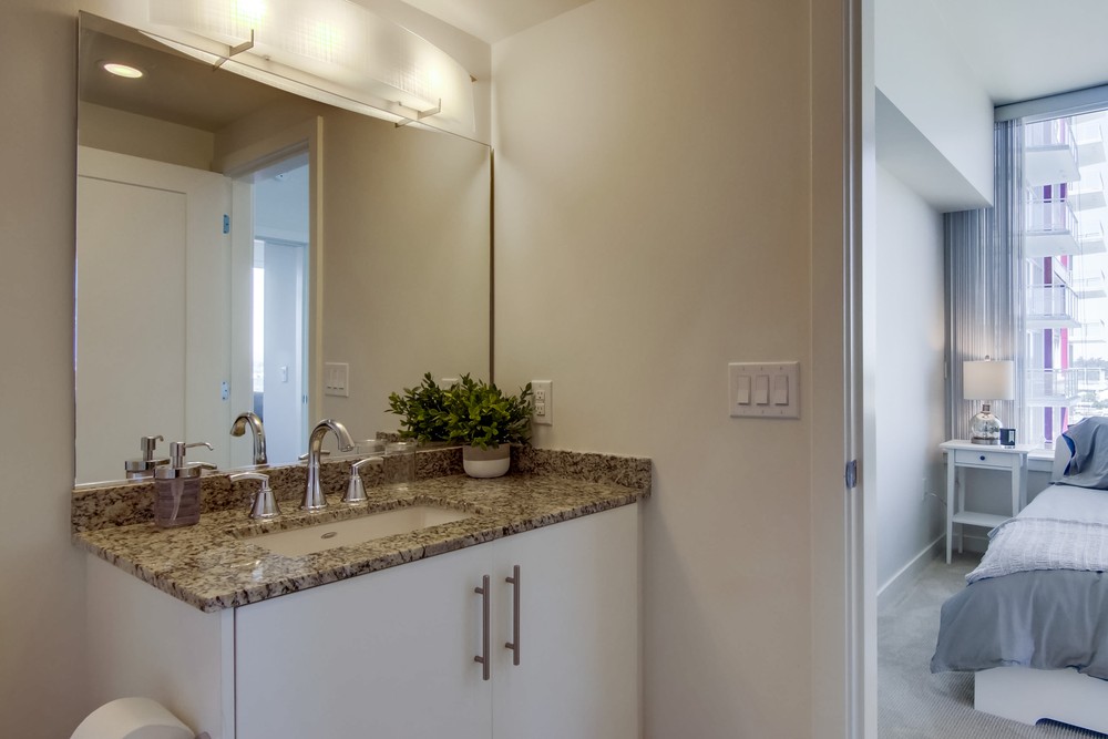 Virtual tour photo 36 of 51 for 424 15th St