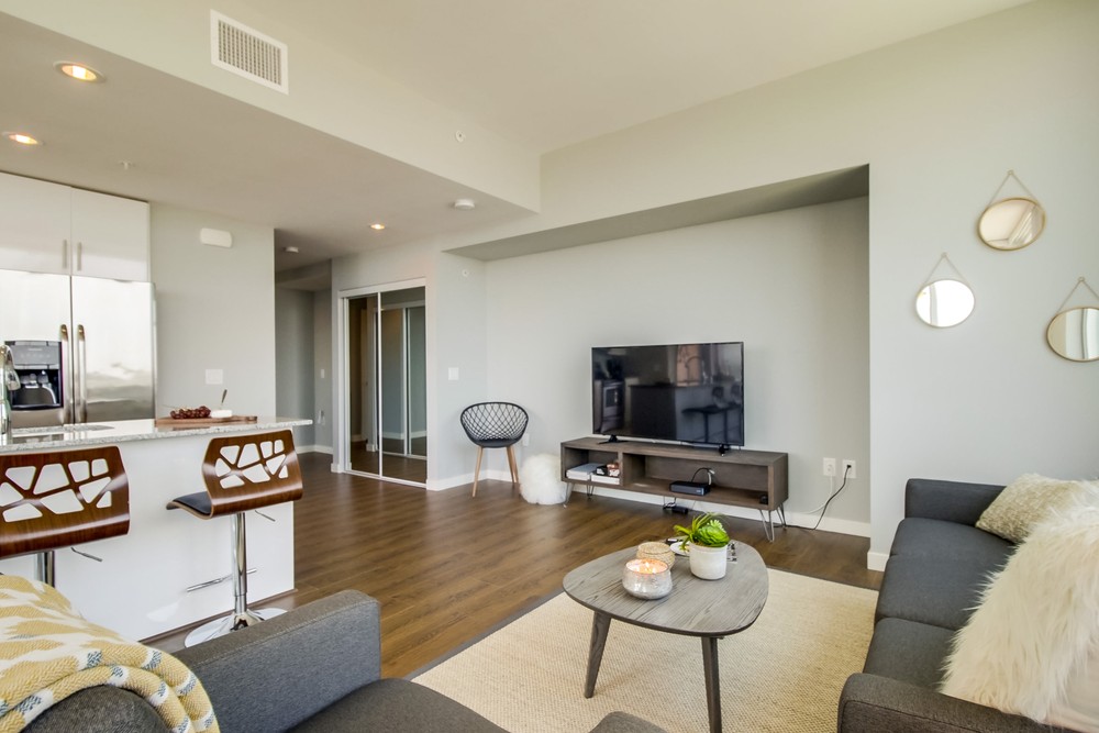 Virtual tour photo 9 of 70 for 424 15th St