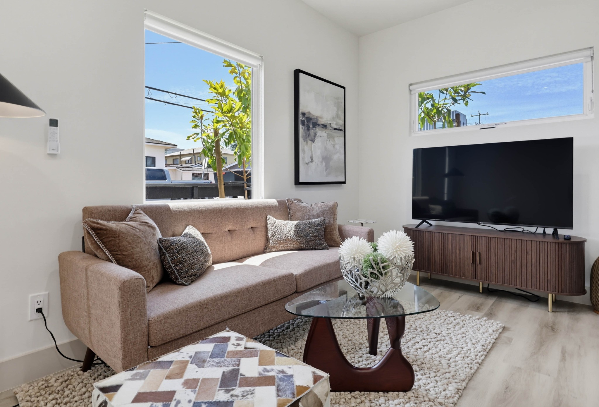 Virtual tour photo 21 of 38 for 424 Arbor Dr