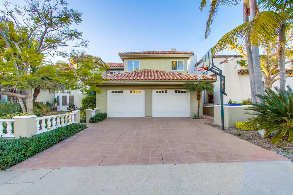 Virtual tour photo 8 of 116 for 4240 Arista St