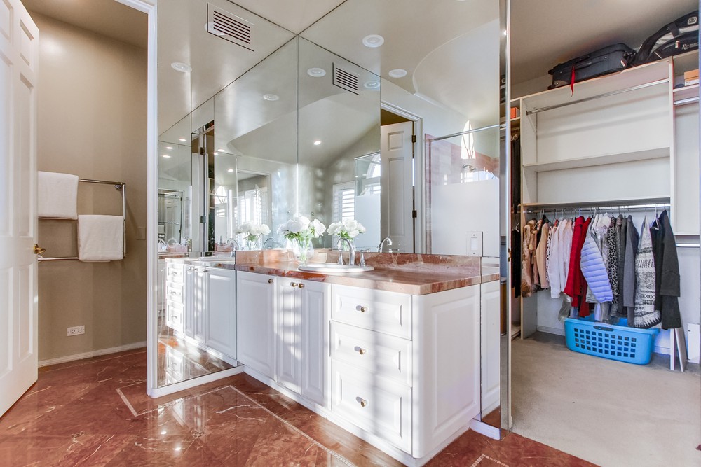 Virtual tour photo 67 of 116 for 4240 Arista St