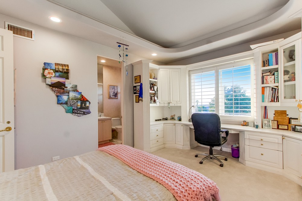 Virtual tour photo 81 of 116 for 4240 Arista St