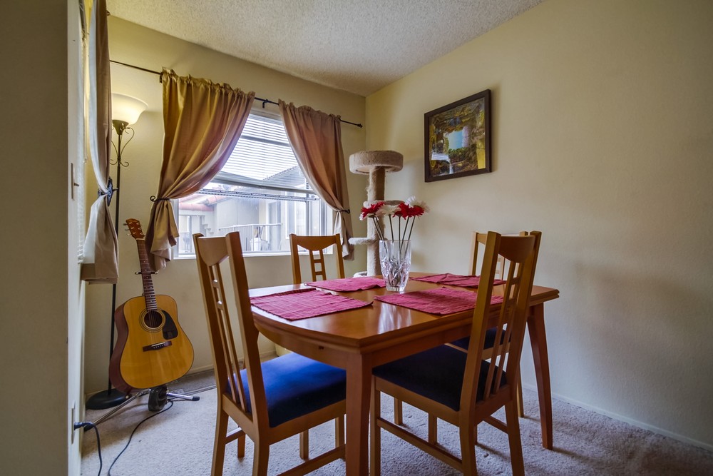 Virtual tour photo 16 of 38 for 4240 Menlo Ave #13