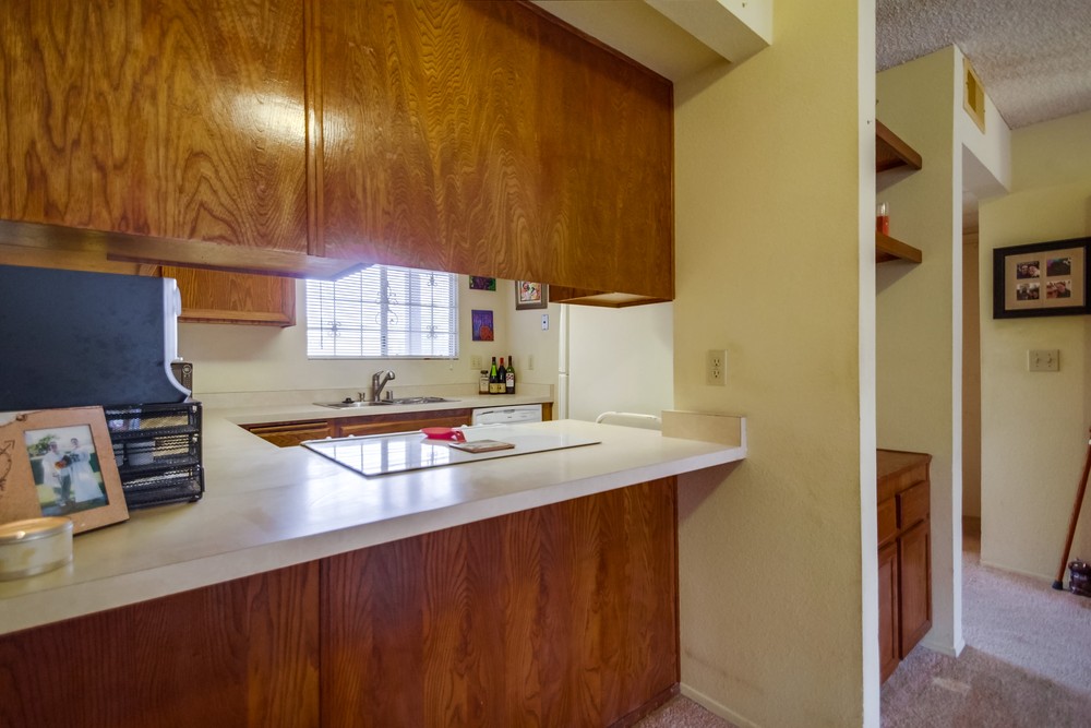Virtual tour photo 21 of 38 for 4240 Menlo Ave #13