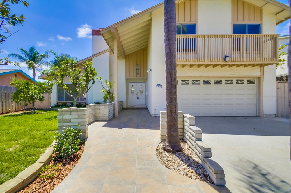 Virtual tour photo 3 of 37 for 4241 Rous Street