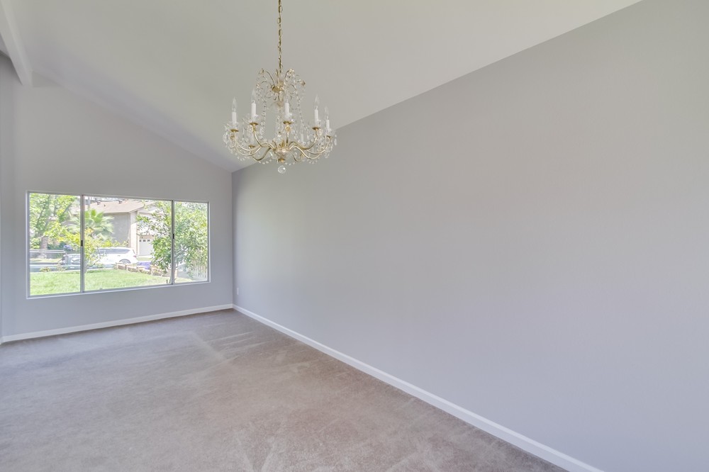 Virtual tour photo 9 of 37 for 4241 Rous Street