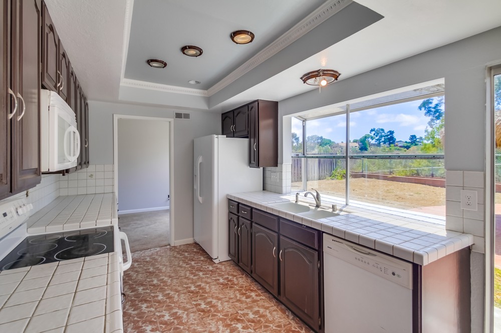 Virtual tour photo 14 of 37 for 4241 Rous Street