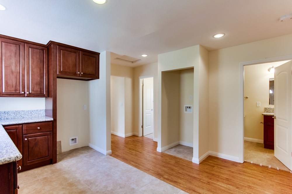 Virtual tour photo 9 of 39 for 4242 47th Street