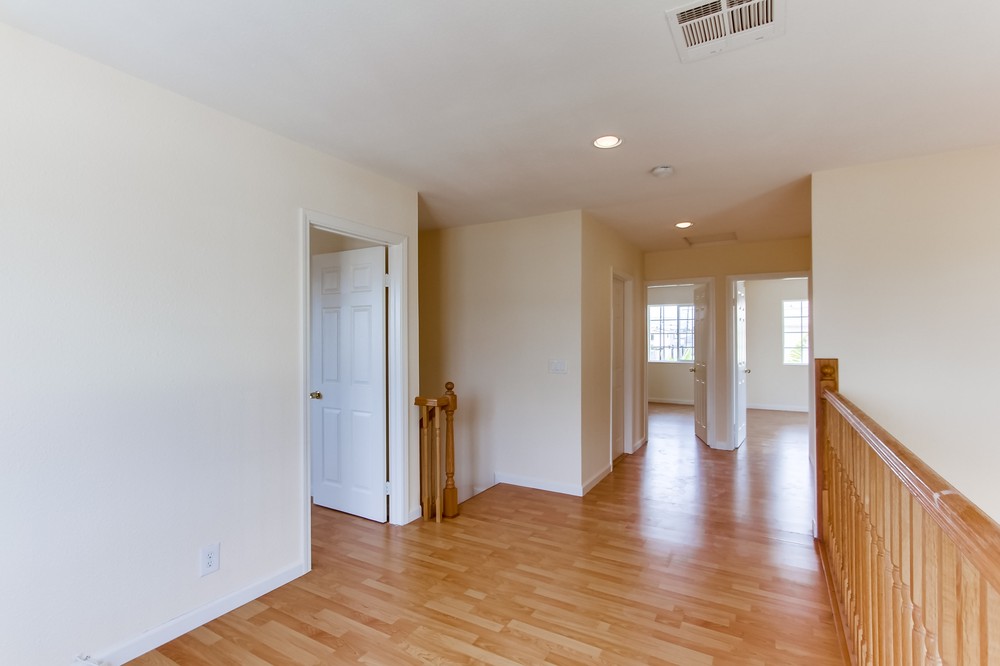 Virtual tour photo 26 of 39 for 4242 47th Street