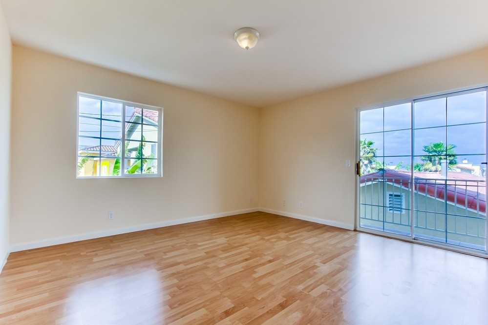 Virtual tour photo 28 of 39 for 4242 47th Street