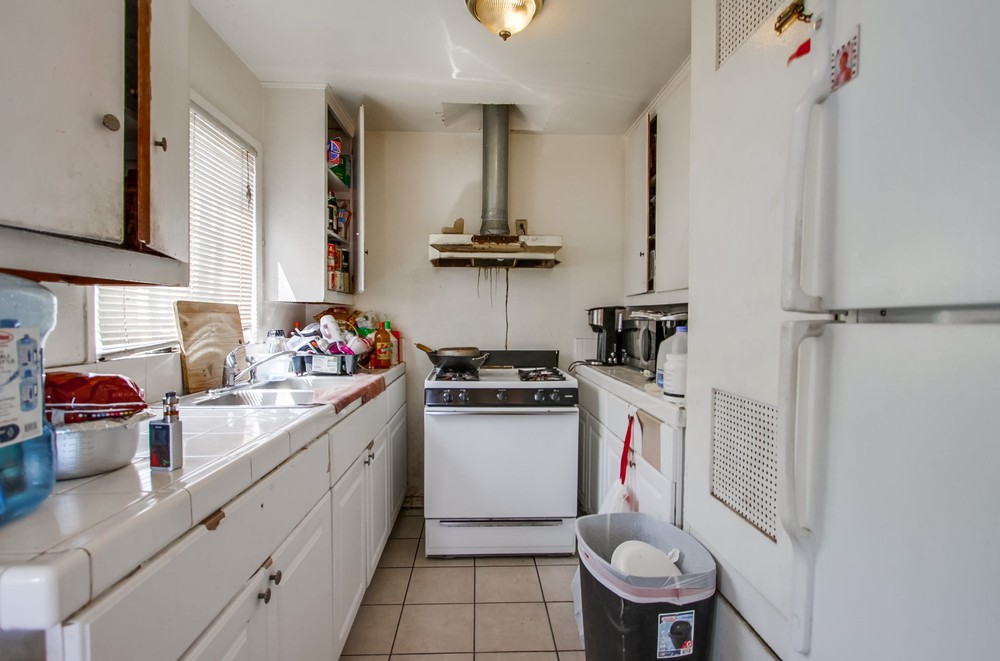 Virtual tour photo 50 of 55 for 4242 Winona Ave