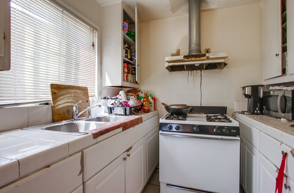 Virtual tour photo 51 of 55 for 4242 Winona Ave