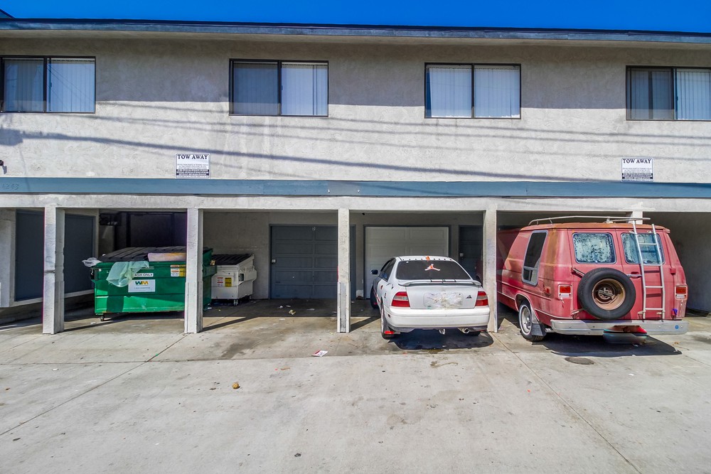 Virtual tour photo 37 of 37 for 4243 Menlo Ave #5