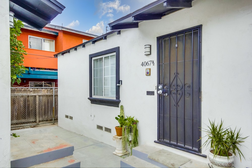 Virtual tour photo 11 of 36 for 4244 1/2 Chamoune Ave #4067