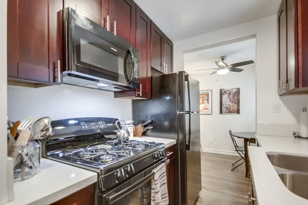 Virtual tour photo 21 of 36 for 4244 1/2 Chamoune Ave #4067
