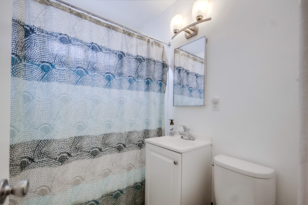Virtual tour photo 26 of 36 for 4244 1/2 Chamoune Ave #4067