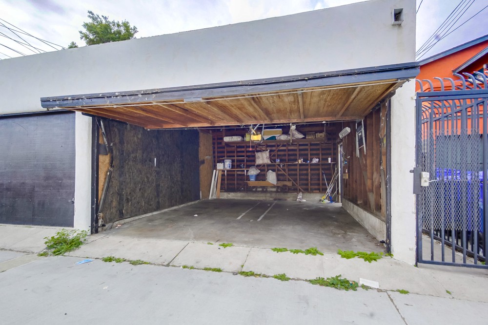 Virtual tour photo 35 of 36 for 4244 1/2 Chamoune Ave #4067