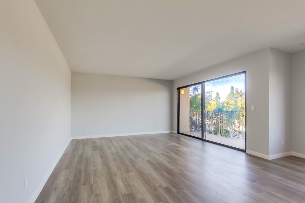 Virtual tour photo 8 of 22 for 4247 Fifth Ave