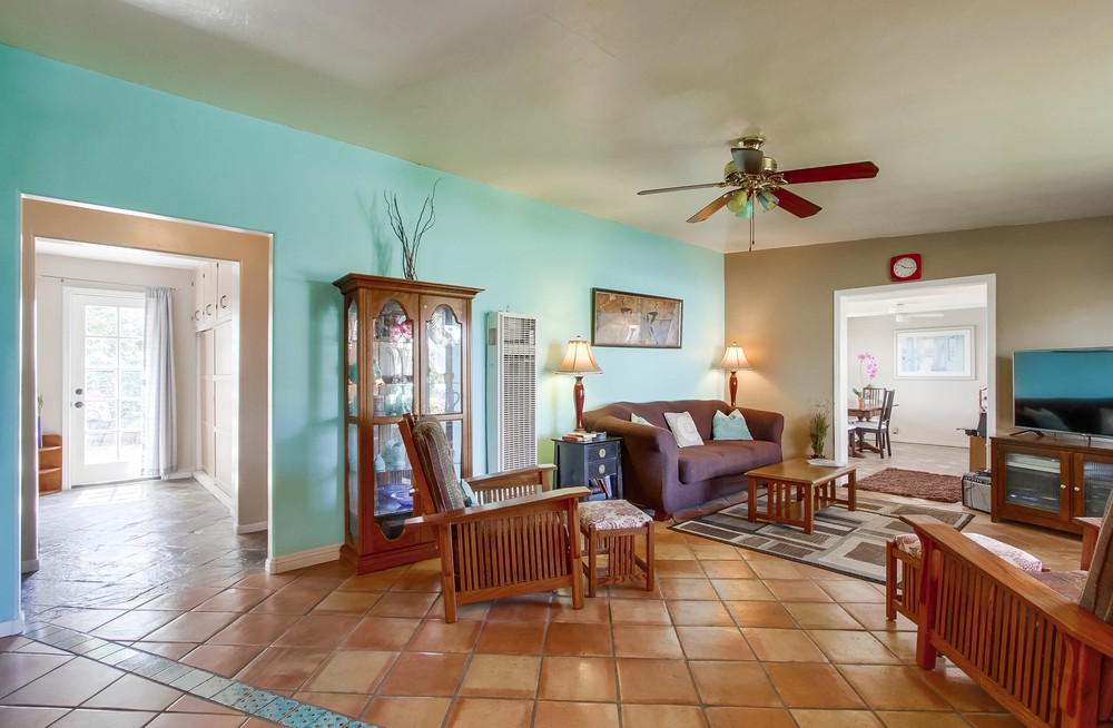 Virtual tour photo 9 of 60 for 4247 View Pl