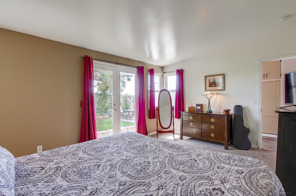 Virtual tour photo 30 of 60 for 4247 View Pl
