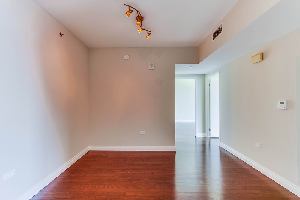 Virtual tour photo 10 of 33 for 425 Beech Street #1202