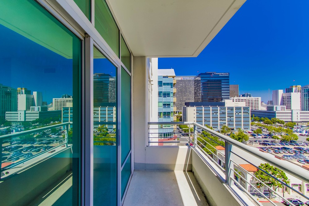 Virtual tour photo 19 of 33 for 425 Beech Street #1202