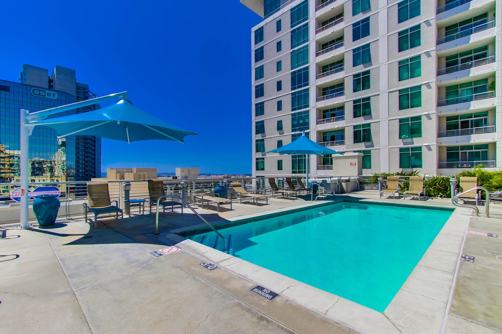 Virtual tour photo 30 of 33 for 425 Beech Street #1202