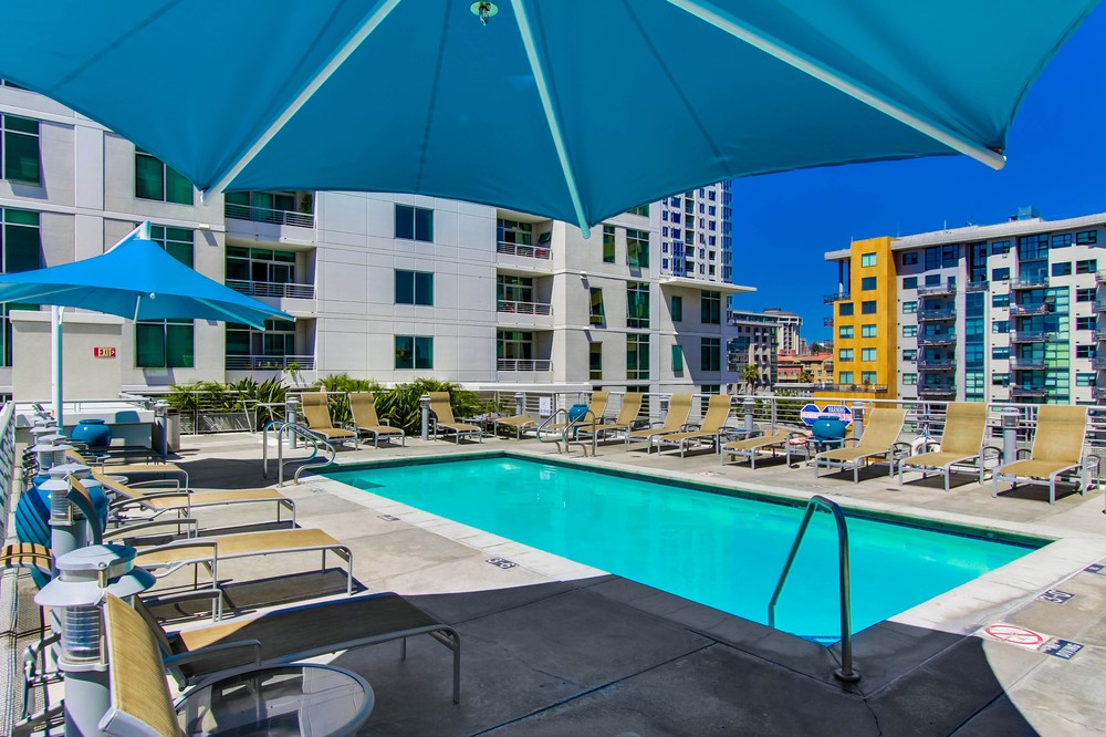 Virtual tour photo 32 of 33 for 425 Beech Street #1202