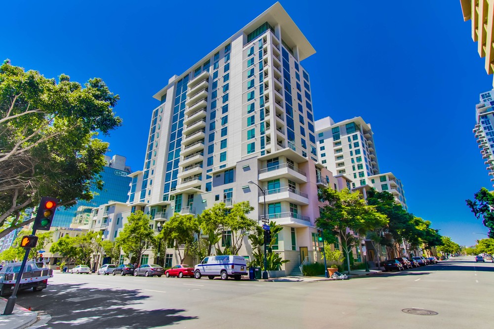 Virtual tour photo 34 of 33 for 425 Beech Street #1202