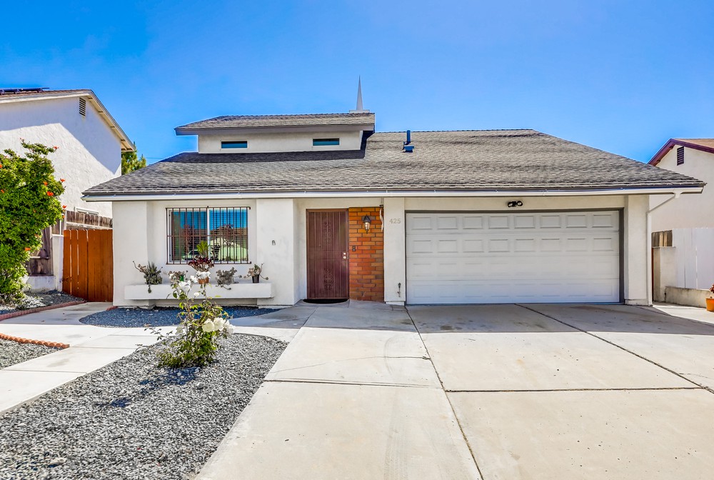 Virtual tour photo 6 of 52 for 425 Ozzie Way