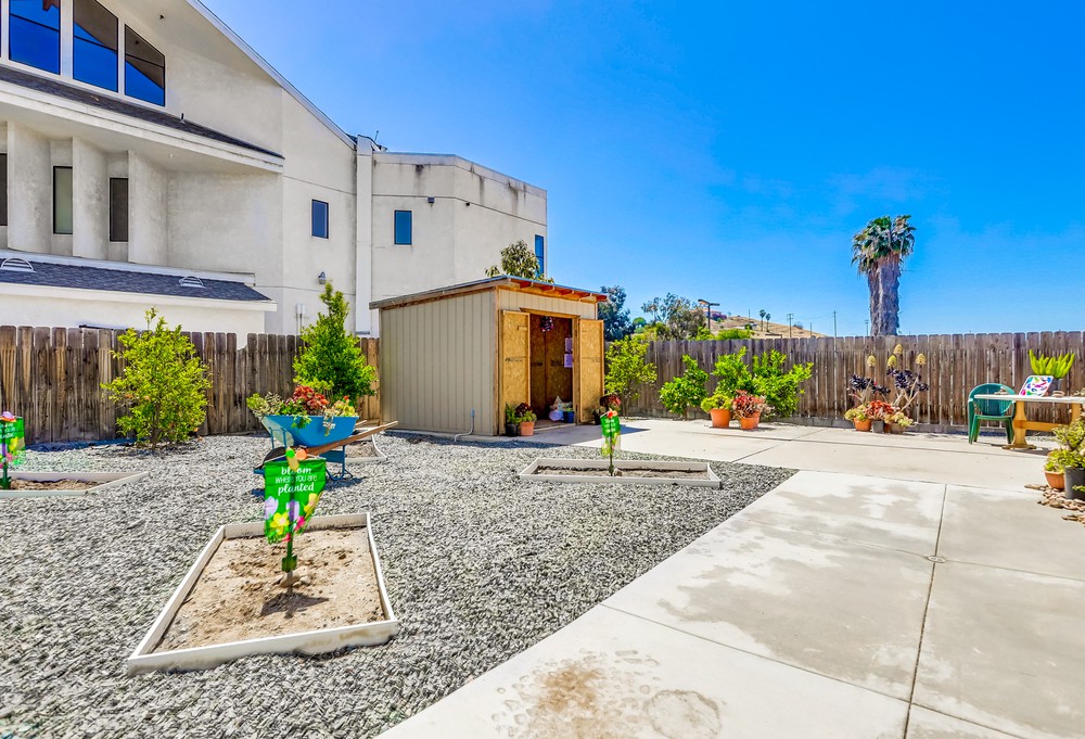 Virtual tour photo 49 of 52 for 425 Ozzie Way