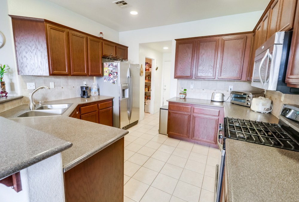 Virtual tour photo 13 of 50 for 425 S Meadowbrook Dr