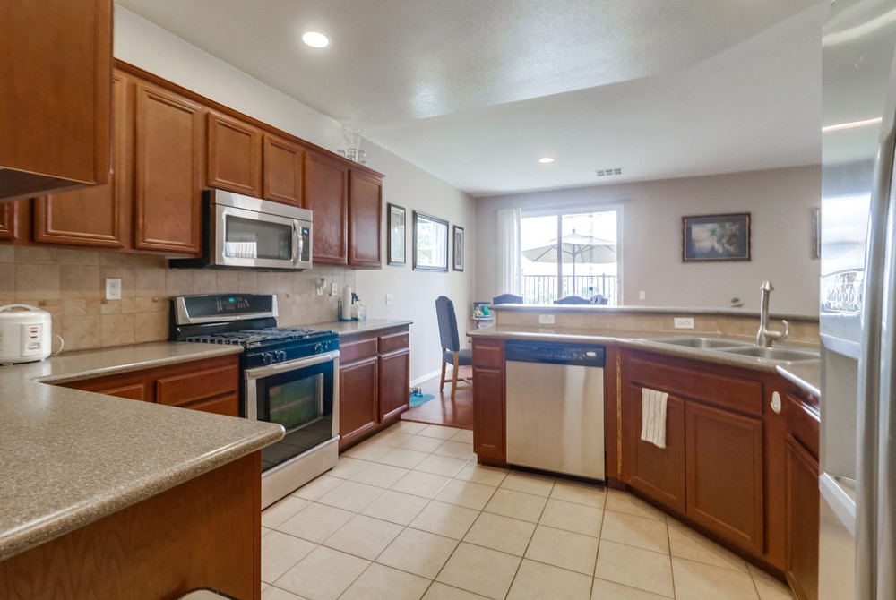 Virtual tour photo 14 of 50 for 425 S Meadowbrook Dr