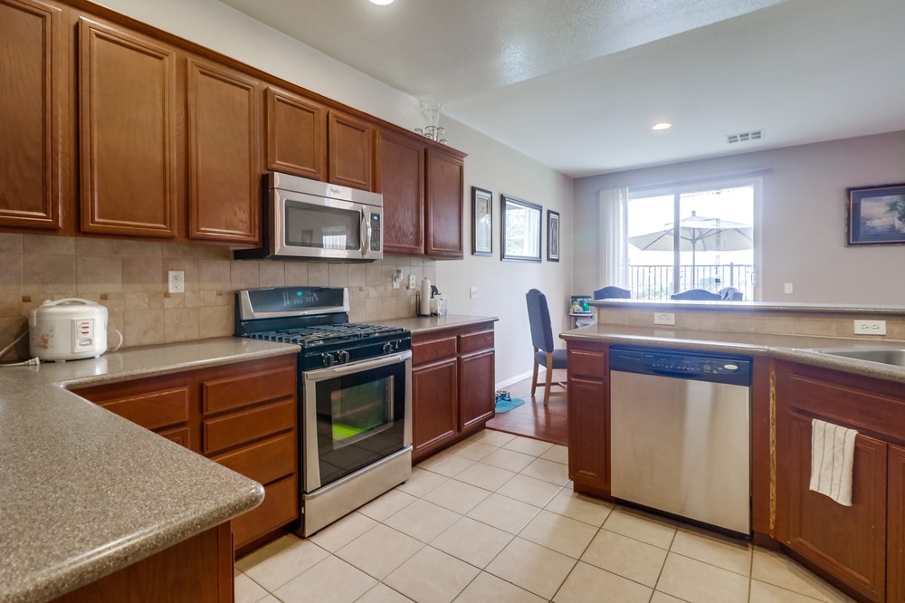 Virtual tour photo 15 of 50 for 425 S Meadowbrook Dr