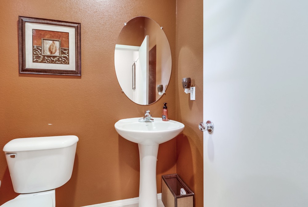 Virtual tour photo 18 of 50 for 425 S Meadowbrook Dr