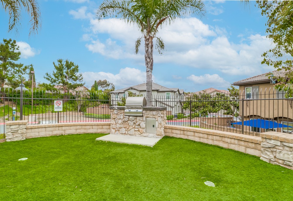 Virtual tour photo 47 of 50 for 425 S Meadowbrook Dr