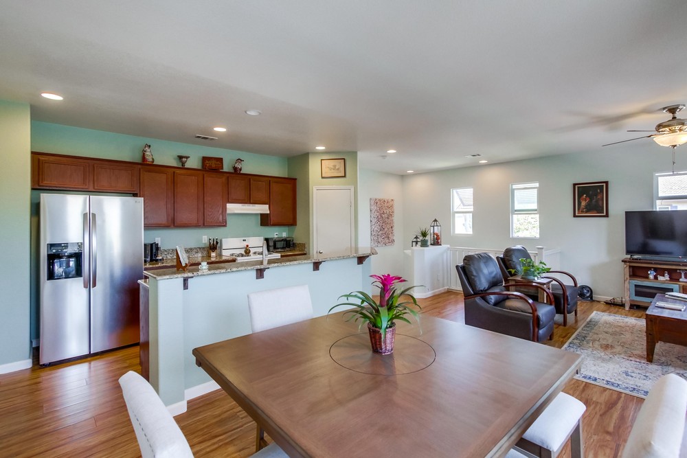Virtual tour photo 10 of 29 for 425 S Meadowbrook Dr