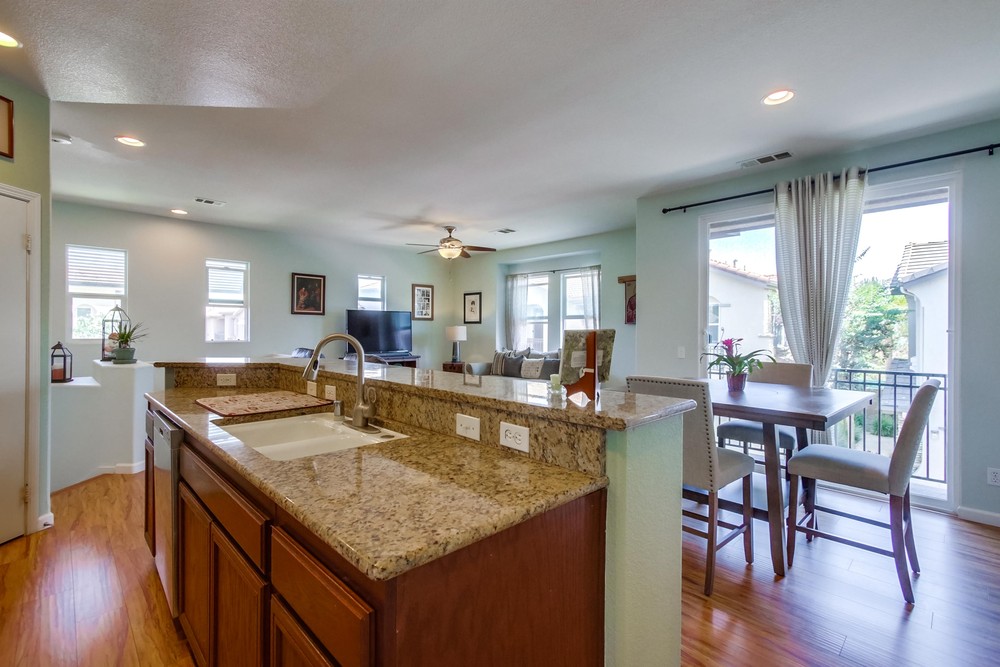 Virtual tour photo 15 of 29 for 425 S Meadowbrook Dr