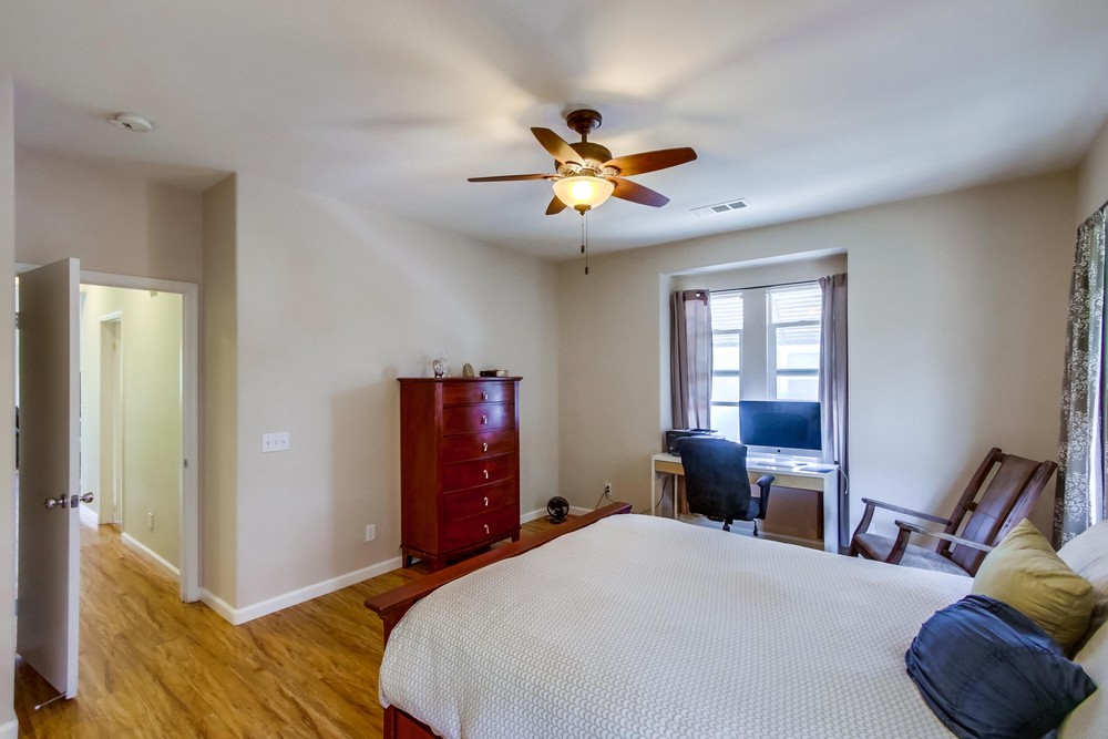 Virtual tour photo 17 of 29 for 425 S Meadowbrook Dr