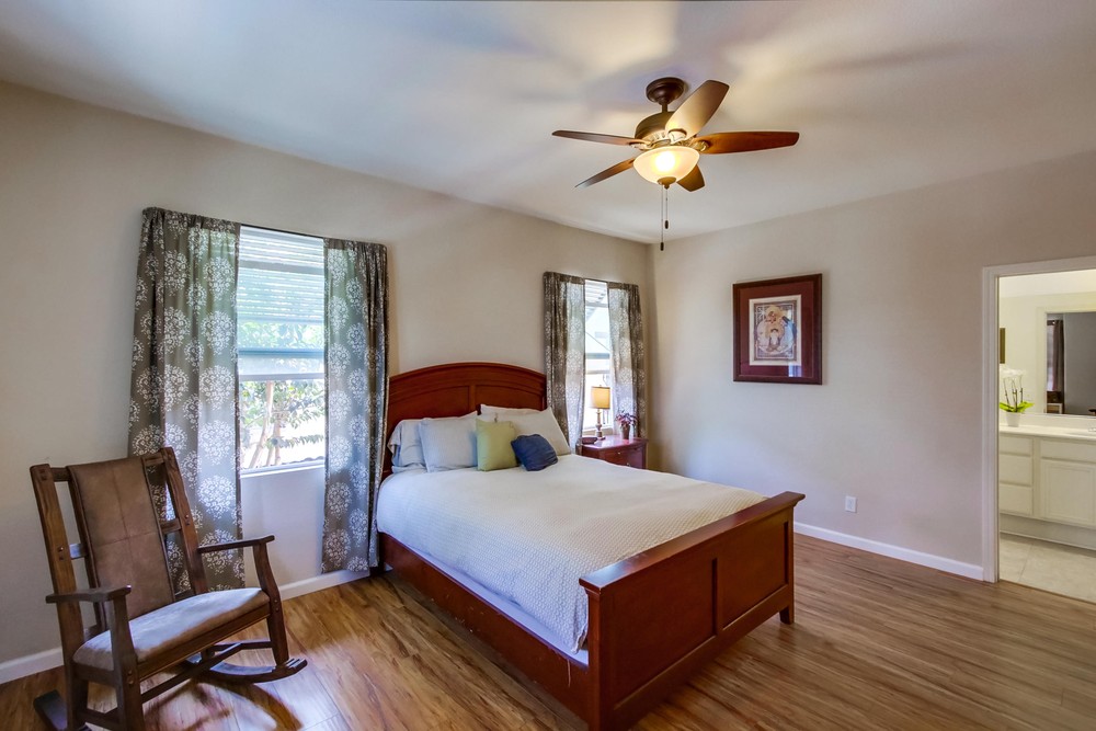 Virtual tour photo 18 of 29 for 425 S Meadowbrook Dr